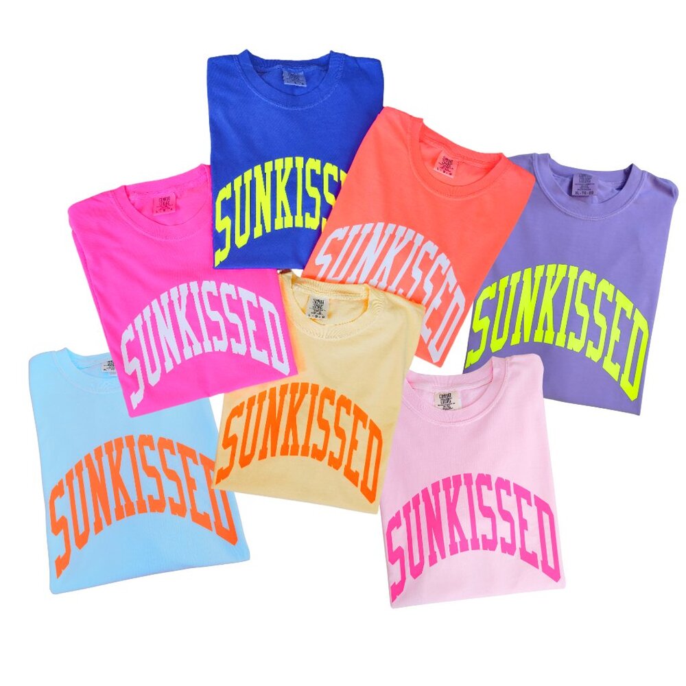 NWT Hydrangea Blue Sunkissed T-Shirt - Picture 4 of 17